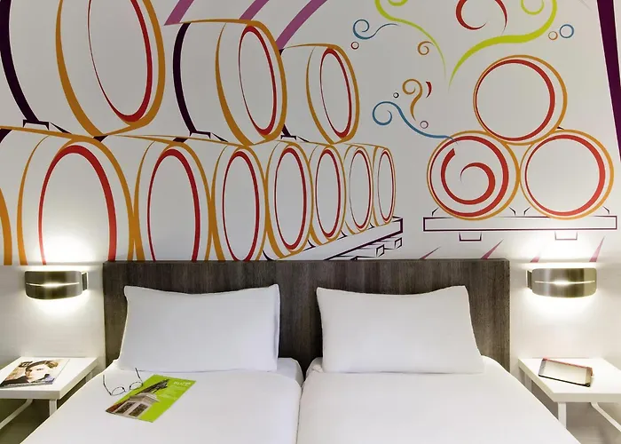 Hotel Ibis Styles Madrid Prado admite animales