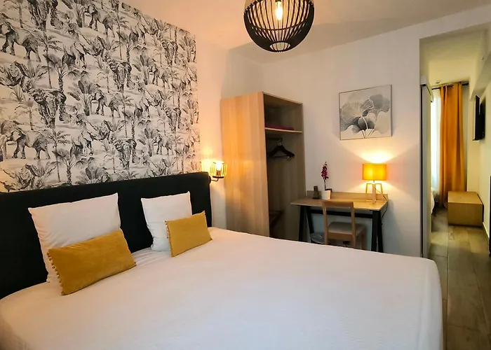 Hotel Le Twelve Paris