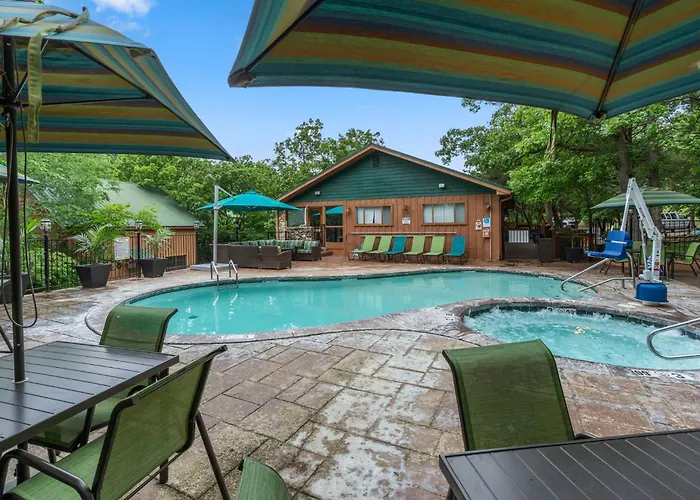 Pet friendly Cabins At Green Mountain, Trademark Collection By Wyndham Branson