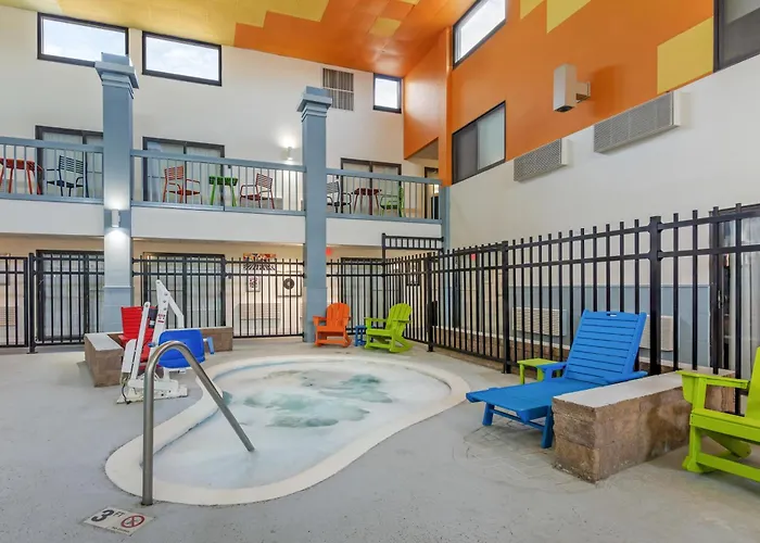Revel Hotel Minot - Surestay Collection By Best Western