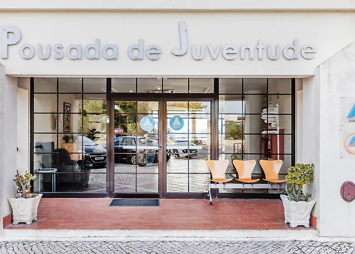Hi Almada - Pousada De Juventude