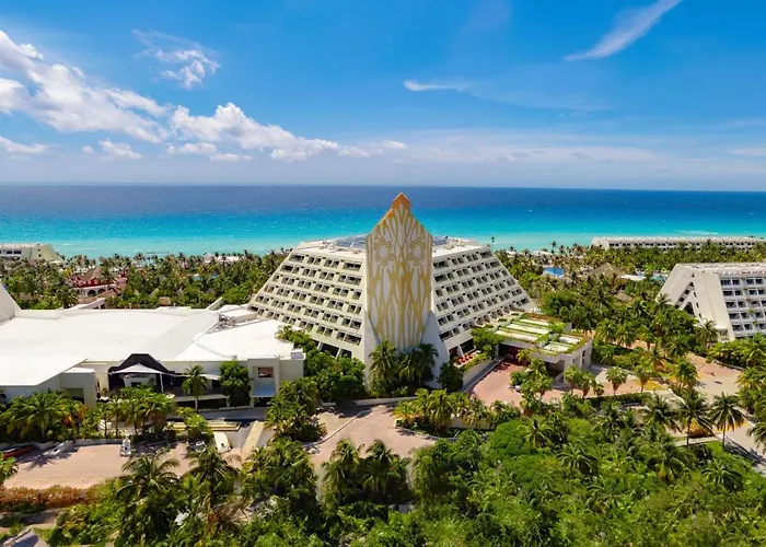 Boutique The Pyramid Cancun By Oasis
