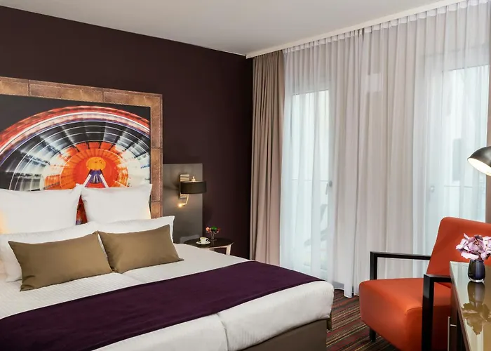 Leonardo Hotel Munich City South met golfbaan