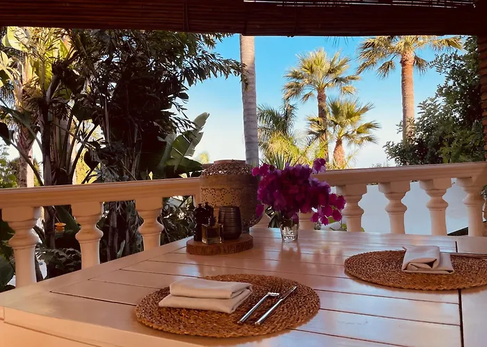 Finca La Vida Loca- For Adult Guests