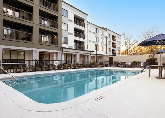 Courtyard By Marriott North Charleston Airport Coliseum