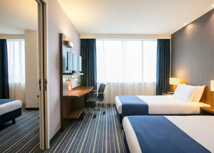 Holiday Inn Express Amsterdam - Sloterdijk Station, an IHG Hotel