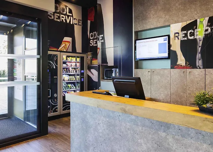 Ibis Budget Mulhouse Centre Gare admite animales