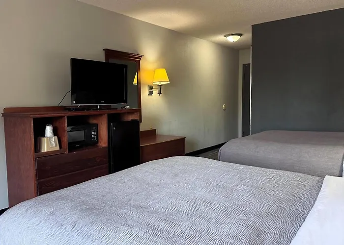 Quality Inn & Suites Memphis East