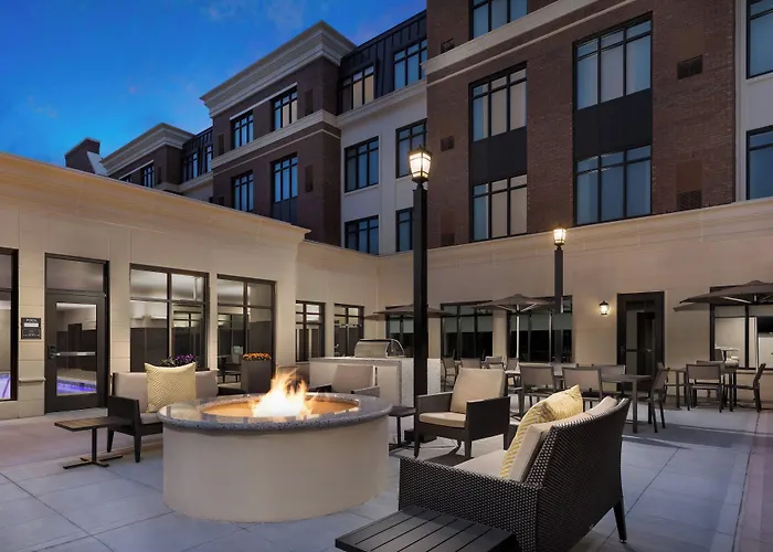 Residence Inn Long Island Garden City