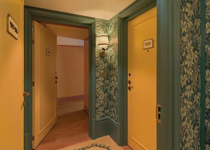 Hotel La Fantaisie à Paris 5 étoiles
