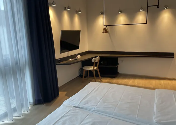 Hotel im LESKANPark