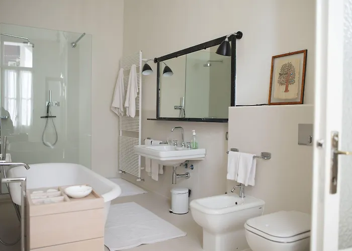 Palazzo Arrivabene B&B