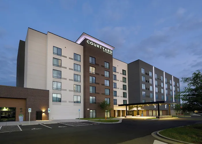 Courtyard By Marriott Charlotte Waverly Ballantyne