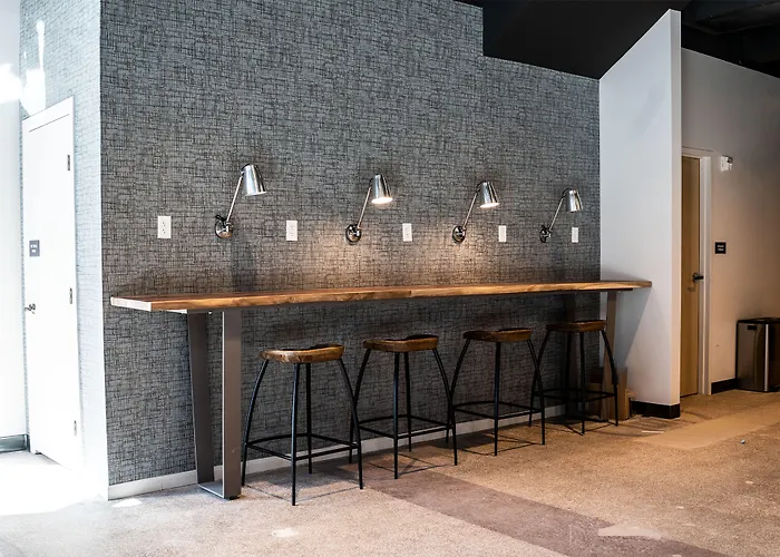 Sova Micro-Room & Social Hotel Dallas