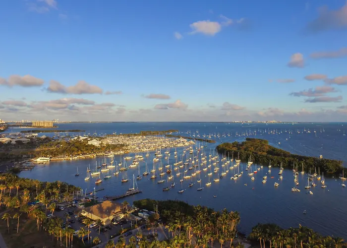 Icoconutgrove - Luxurious Vacation Rentals In Coconut Grove