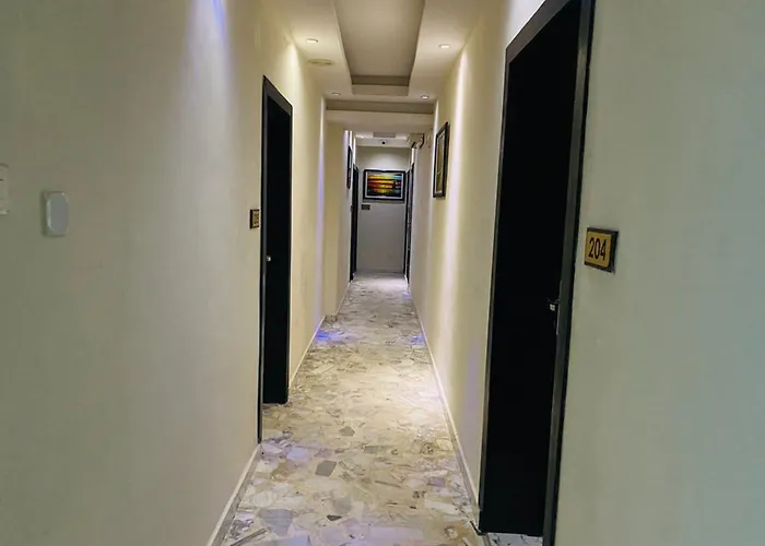 Glee Hotel Lagos