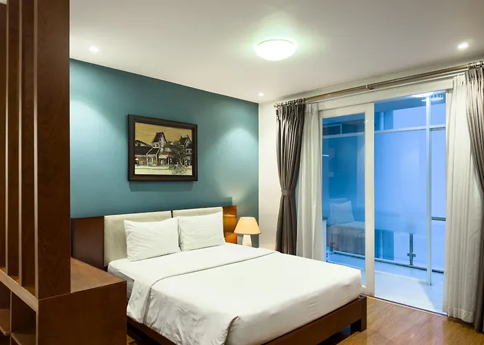 Hoang Yen Hotel Near Secc - Phu My Hung