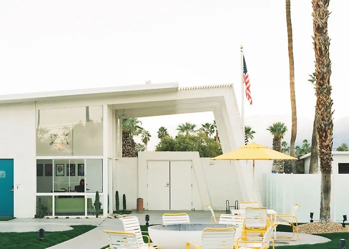 The Monkey Tree Hotel