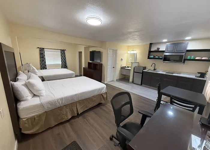 Relax Inn Of Medford