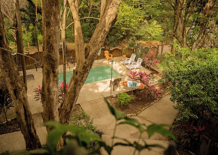 Casa Pura Vida Surf Hostel - Tamarindo Costa Rica