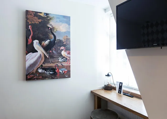 Quentin Leidse Square Hotel