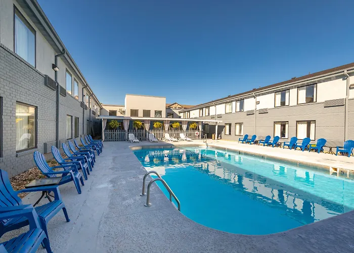 The Bransinn Entertainment District Branson