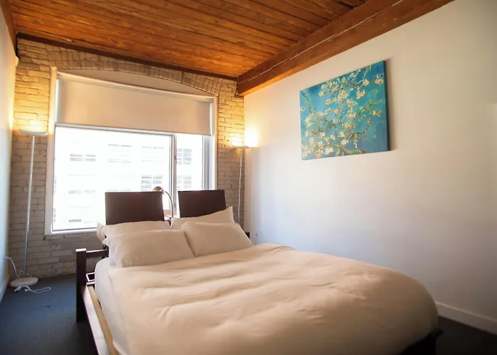 Hotel Ocho Toronto