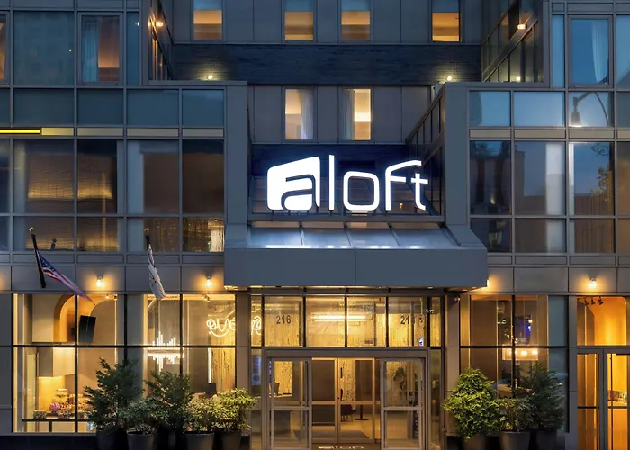 Aloft By Marriott New York Brooklyn Avec Terrain de Golf