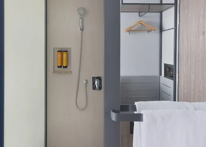 Travelodge Harbourfront Singapore
