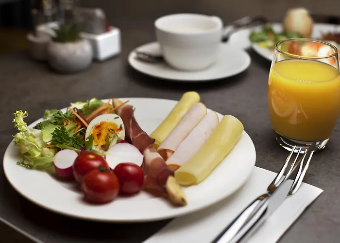 Alta Moda Hotel By Mellow Mood Hotels Budapest Con una pista da Golf
