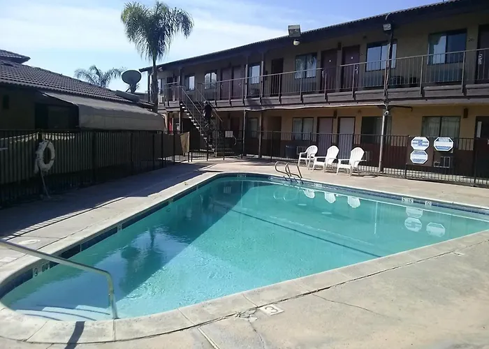 Best Economy Inn & Suites