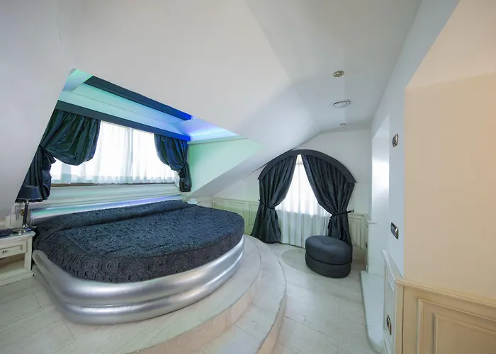 Mancini Park Hotel