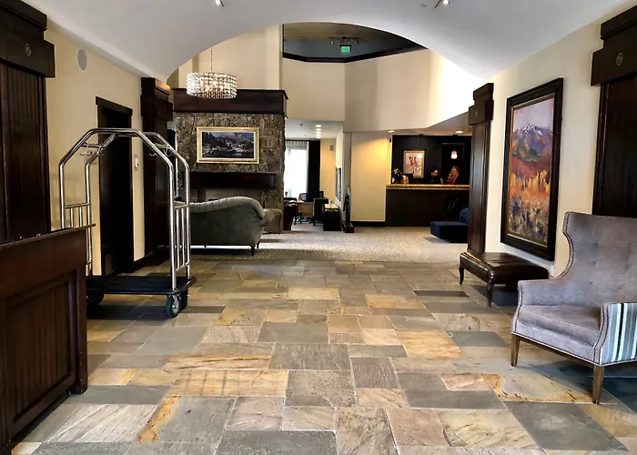 Manor Vail Lodge