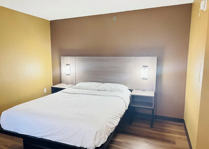 Mainstay Suites Charlotte - Executive Park