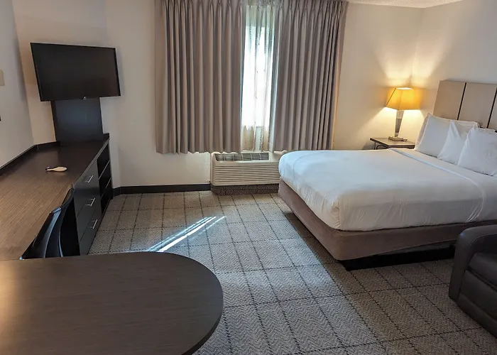 Sonesta Simply Suites Fort Worth