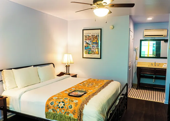 Historic Mardi Gras Inn New Orleans