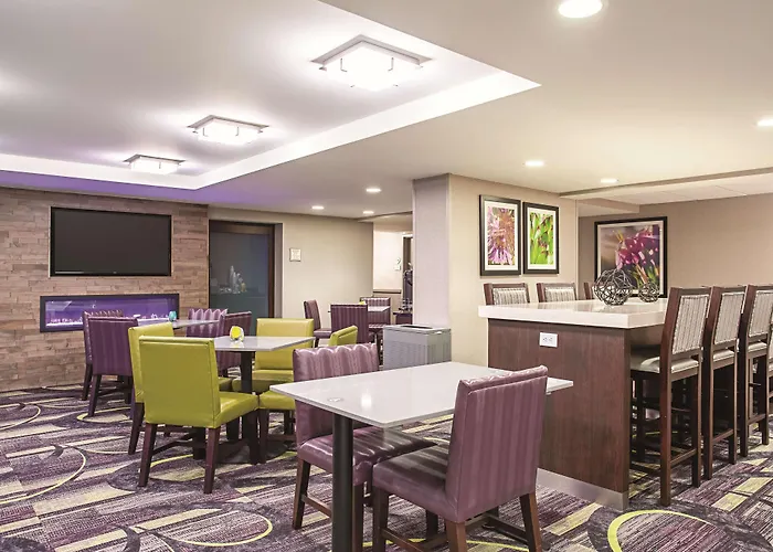 La Quinta By Wyndham Baltimore N / White Marsh