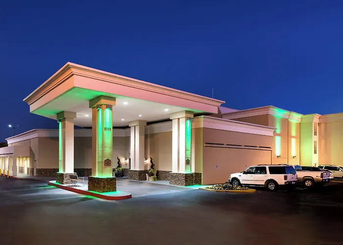 Boutique Holiday Inn Hotel & Suites Oklahoma City North By Ihg