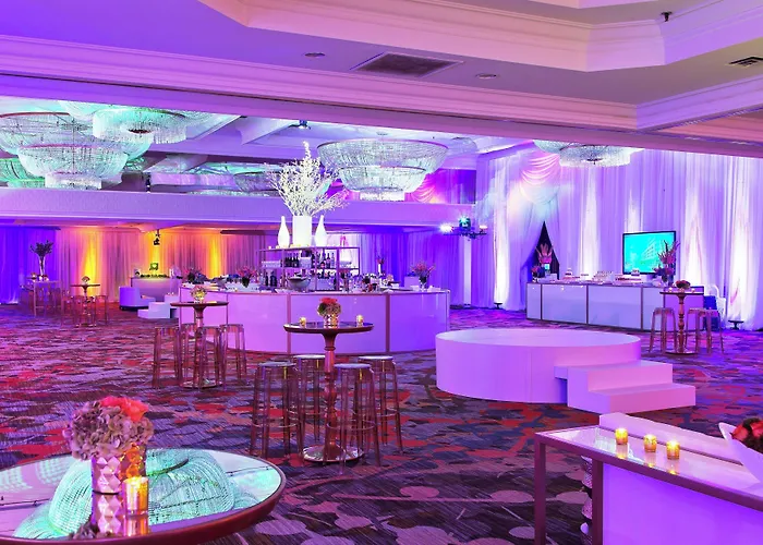 Boutique Delta Hotels By Marriott Toronto East