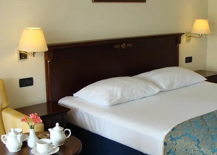 Hotel Meridijan Adults Only Pag Town