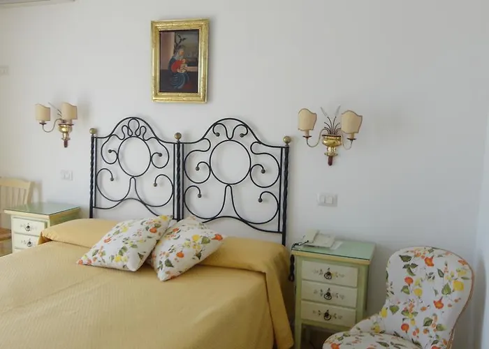 Hotel Villa Mora