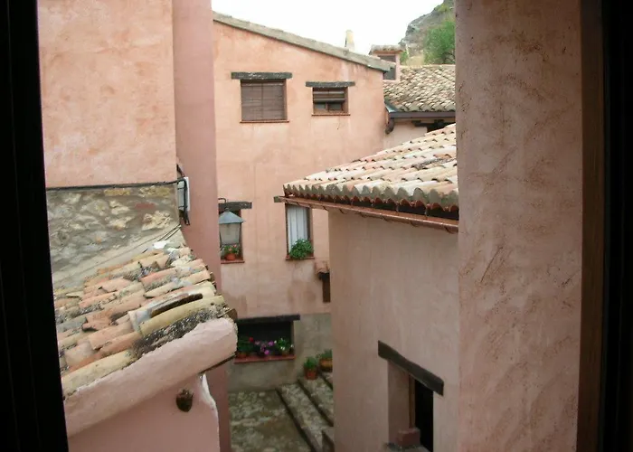 Apartamentos Cine Capicol Albarracín