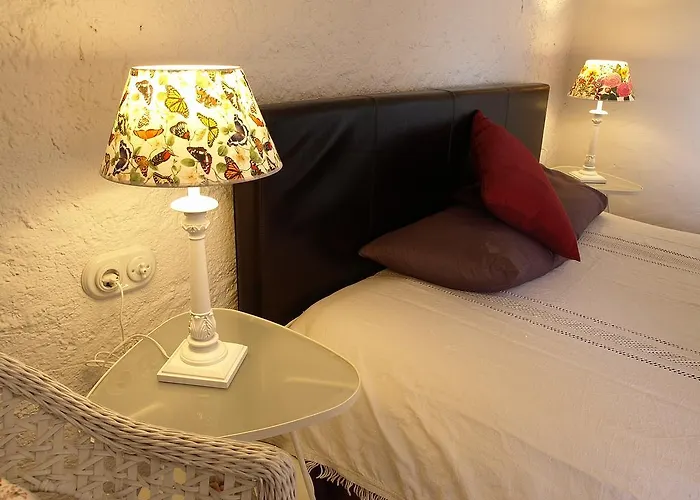 Hostal Ca L'Agnes Montseny