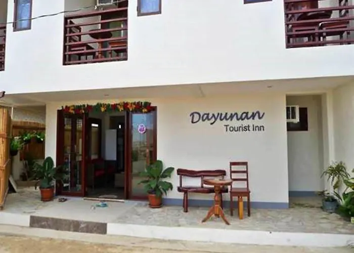 Dayunan Tourist Inn El Nido