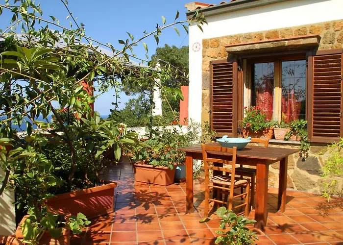 Boutique Bed and Breakfast Casa Terranova Isola di Ustica