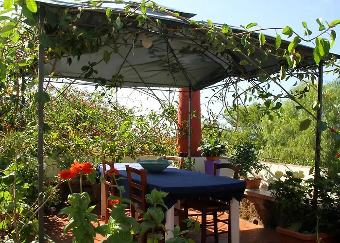 Boutique Bed and Breakfast Casa Terranova Isola di Ustica