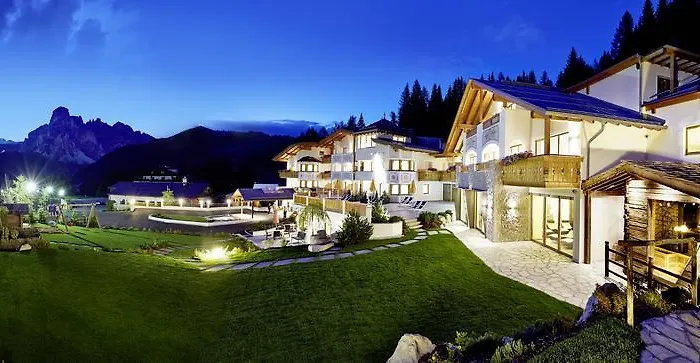 Hotel Costes Corvara