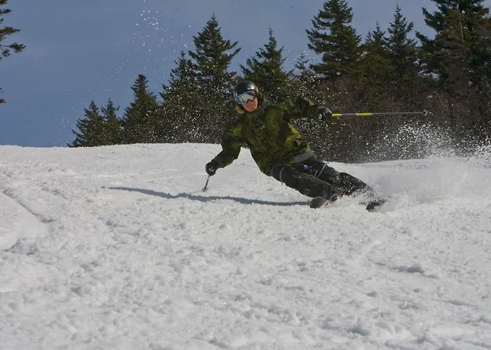 Mountain Lodge Snowshoe