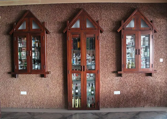 Warahena Beach Hotel Bentota