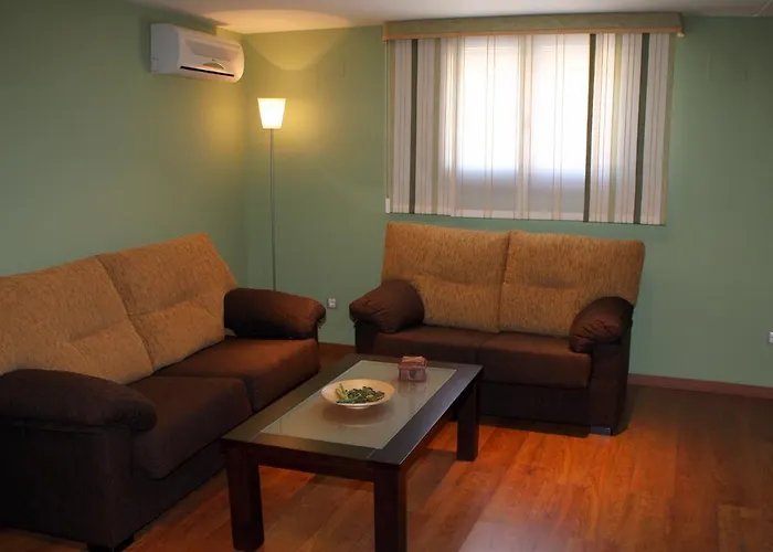 Hostal La Casa El Yelmo De Mambrino Campo De Criptana